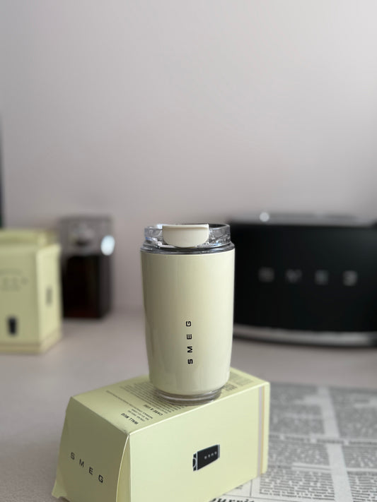 Mug SMEG Blanc écrémé