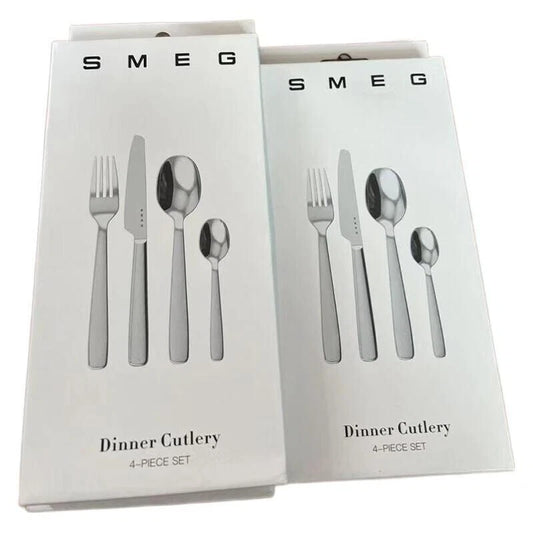 Set de couverts SMEG – 4 pièces